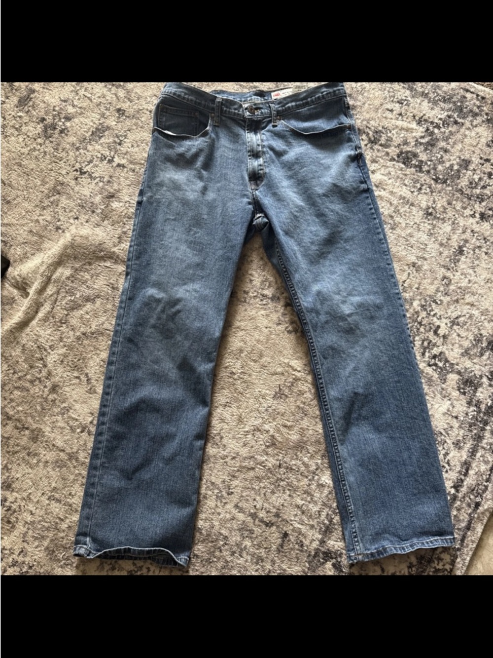 Wrangler Men's Medium Blue Straight Jeans